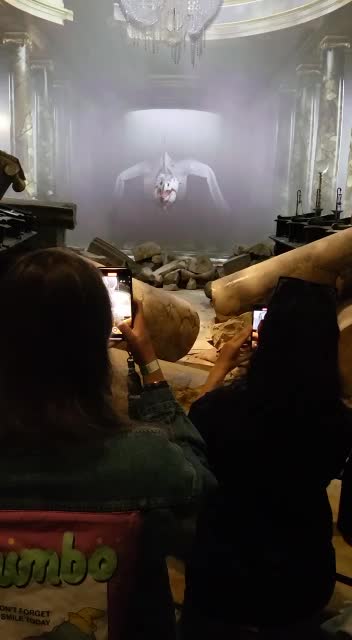 Harry potter world live dragon