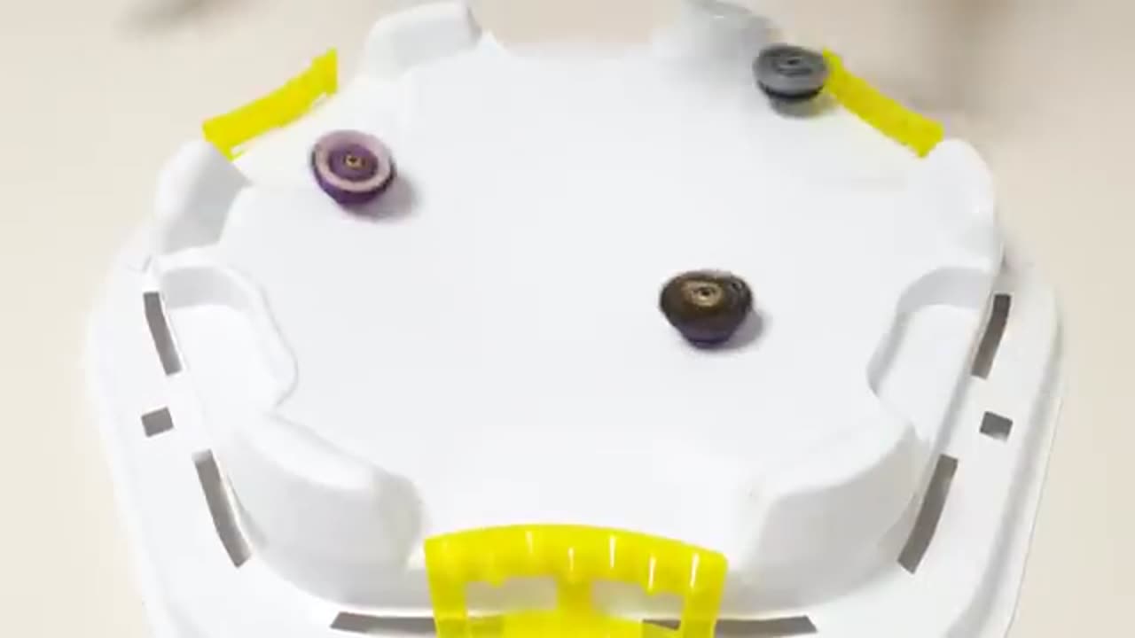 Beyblade Burst Cho-Z Triple Battle Tournament 83 베이블레이드 버스트 초제트 83회 토너먼트 ベイブレードバースト 超ゼツ トーナメント83