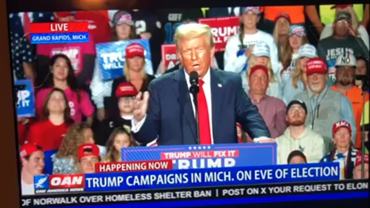 🦅 OAN last rally Grand Rapids MI president Donald j trump last rally go vote today