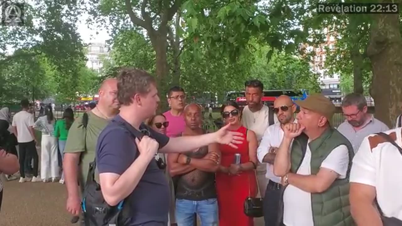 Speakers Corner - Gets Heated - Faux Outrage From a Genocide Apologist Atheist v