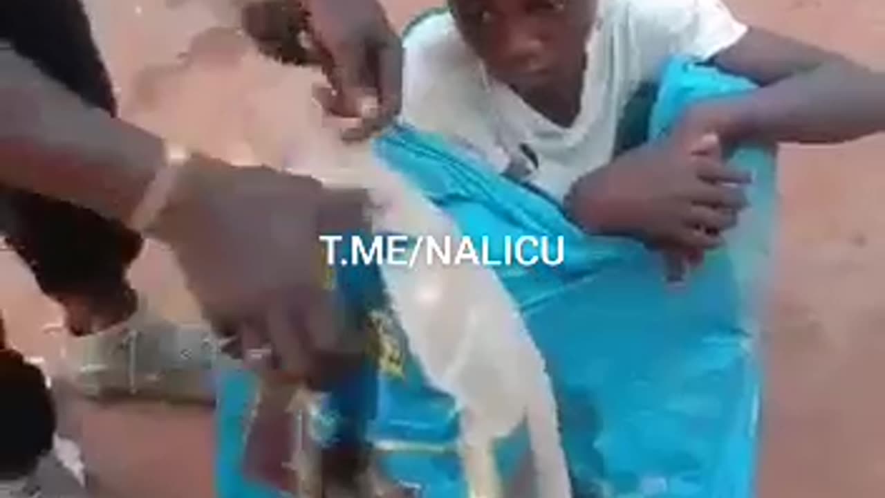 😡😡 CHILDREN FOUND IN SACKS FOR SALE IN CONGO! (Sorry no subtitles but it's obvious)