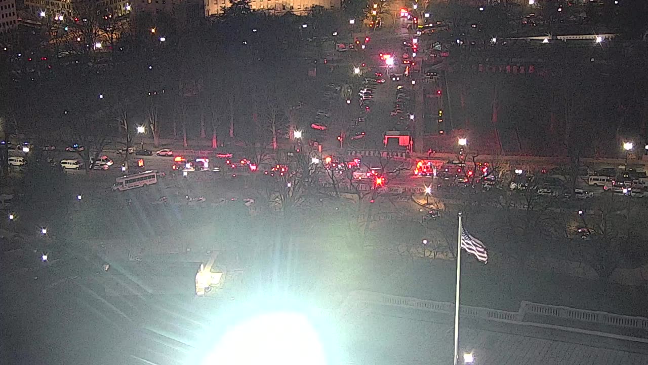 Camera0905USCDLANorthDome_2021-01-06_Starting_at_17h27min20s503ms