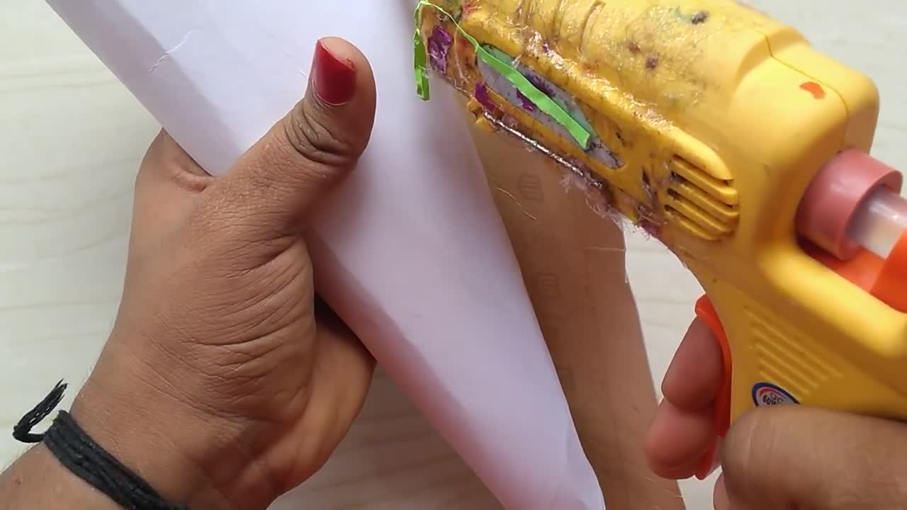 How to make flower vase | Easy flower vase | Cotton ear buds flower vase | 132