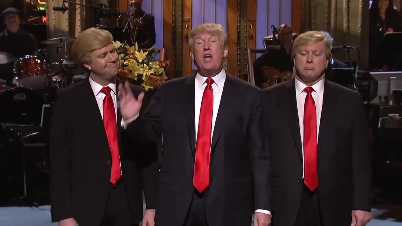SNL mocks Trump 2015
