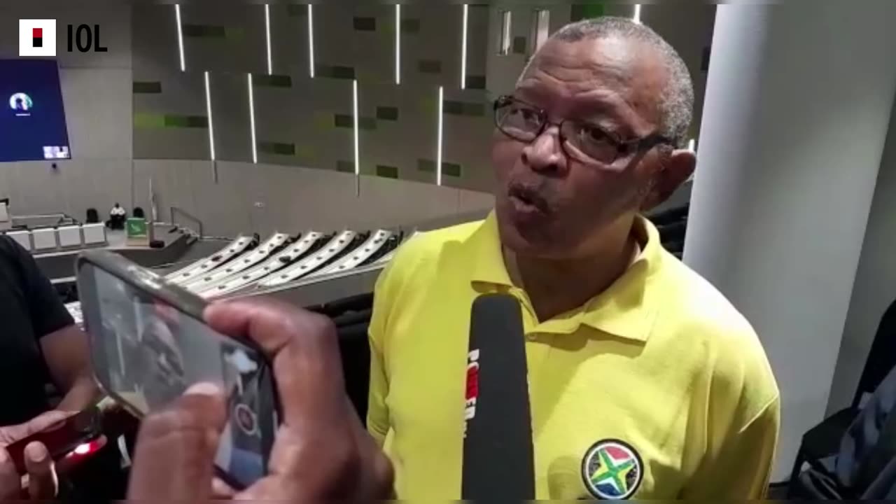 Watch: Cope's Dennis Bloem Addresses Media During Mayoral Election