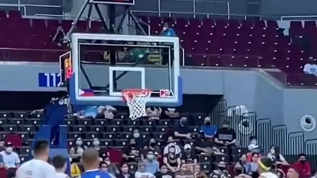 COLD BLOODED Three Point shot ni Rome Dela Rosa! _ Calvin Abueva Binigyan na ng PANALO ang Hotshots!