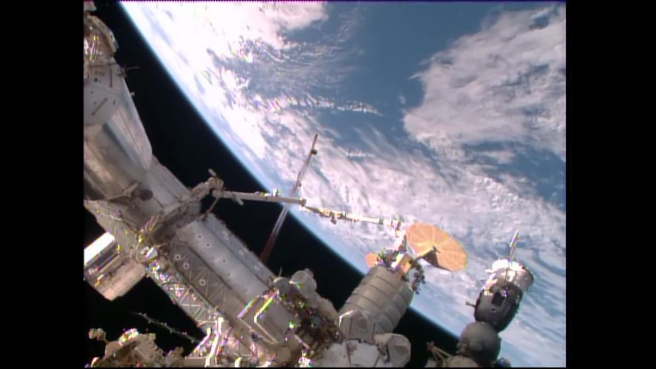 Space Station One Year Crew Members Share Thoughts About Mission (1)