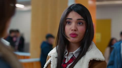 "¿Todavía te gusta?" Süsen vuelve a enfrentarse a Lydia por Ömer