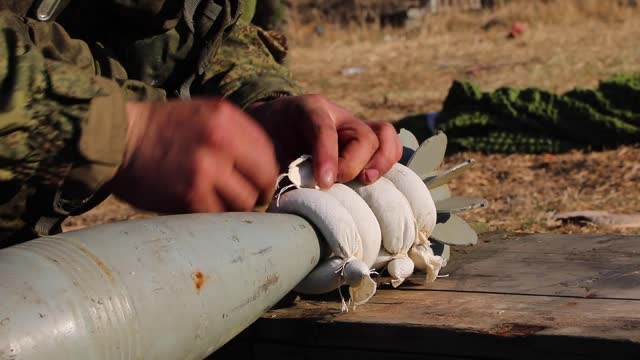 Ukraine war - 120-mm mortars of the Airborne Forces