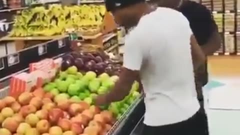 Thugs being RUDE and DISRESPECTFUL in a store