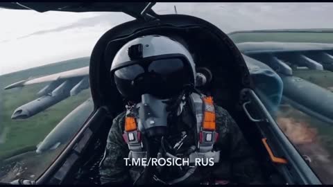 Strictly recommended - Beautiful low altitude flight with Russian Air-force over Donbas Region