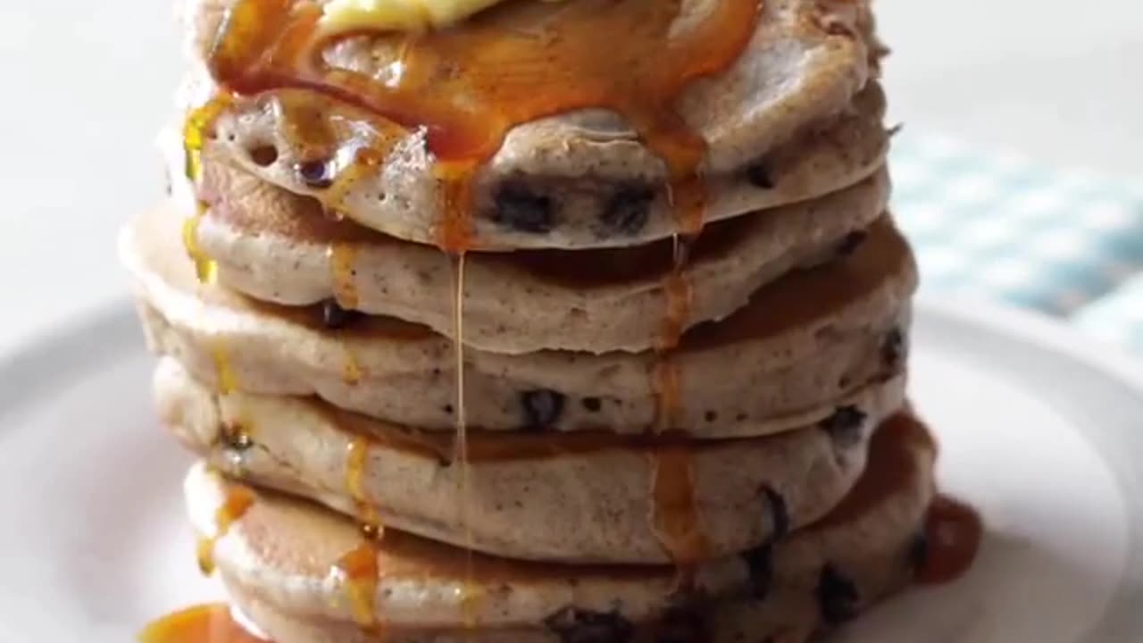 Hot Cross Bun Pancakes