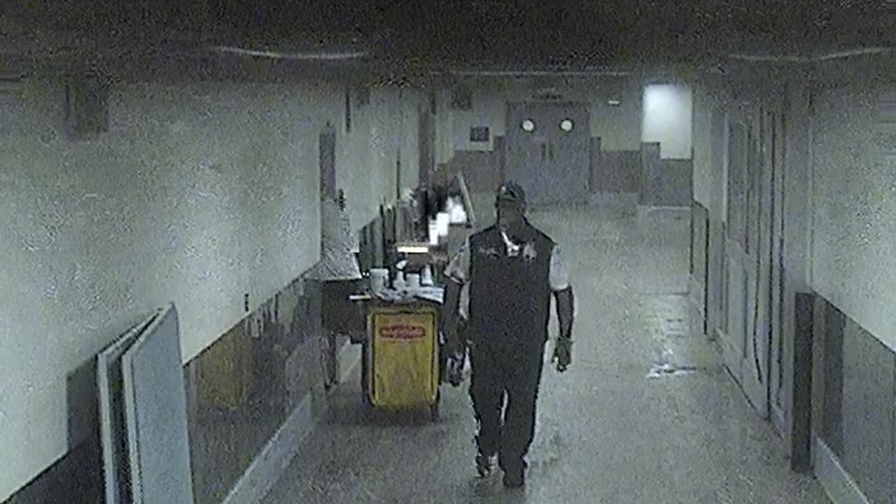 6096RHOBSBLoadingDockHallway_2021-01-05_05h08min37s360ms.mp4