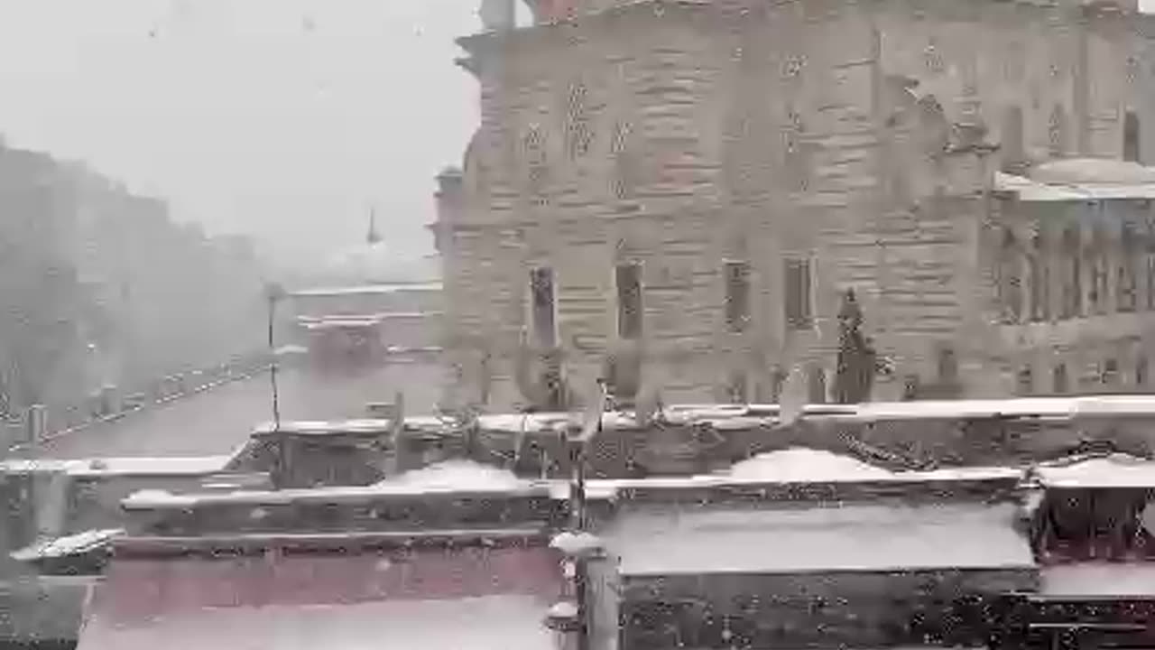 Aya Sofia & snowfall