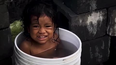 😈DEFEND BORDERS - SAVE LIVES - Children Invited - DJT Sidelined