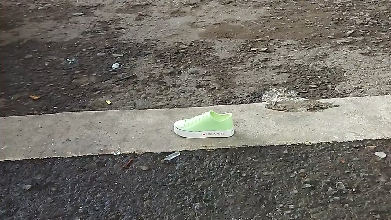 My shoes is very litle