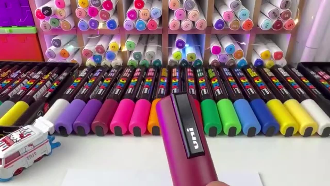 POSCA Markers ! Drawing Satisfying ASMR 😍 #shortvideo #rumblevideo