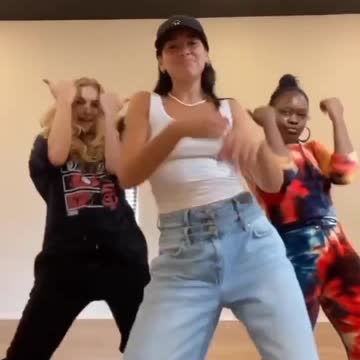 Dua Lipa Dancing Queen!!!!