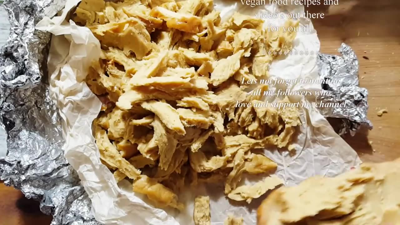 NO TALK RECIPE - VEGAN SHREDDED CHICKON RECIPE SEITAN PRESSURE COOKER _ Connie's RAWsome kitchen