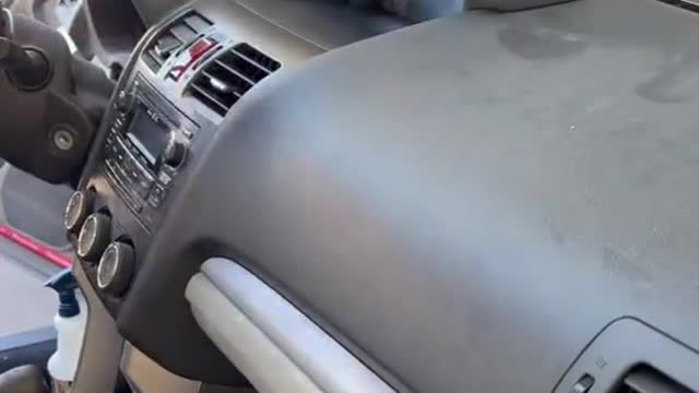 Tornado car washing and dust gun cleaning of car roof interior