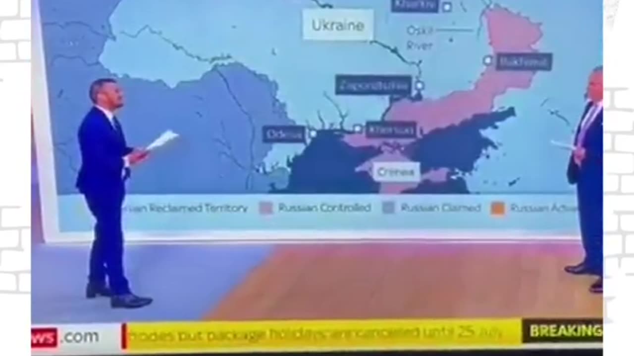 "Russia Attacks Ukraine" Watch People Carry Huge Pieces Of (CONCRETE) Like It Is Was Made Of Styrofoam