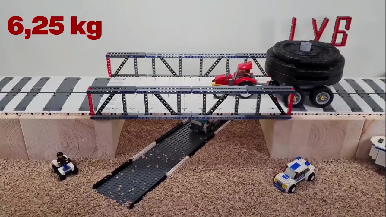 Technic Bridge Building: The 100 kg Challenge!