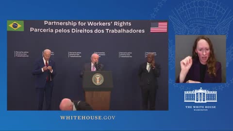 "Biden Attends Brazil Conference, Faces Challenges in Communication"