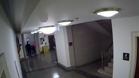 3237LHOBGRStair1_2021-01-06_19h20min03s467ms.mp4