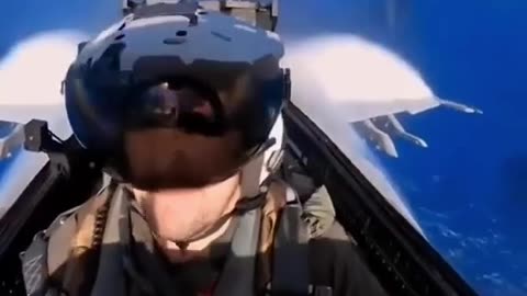 This person has no G force affect