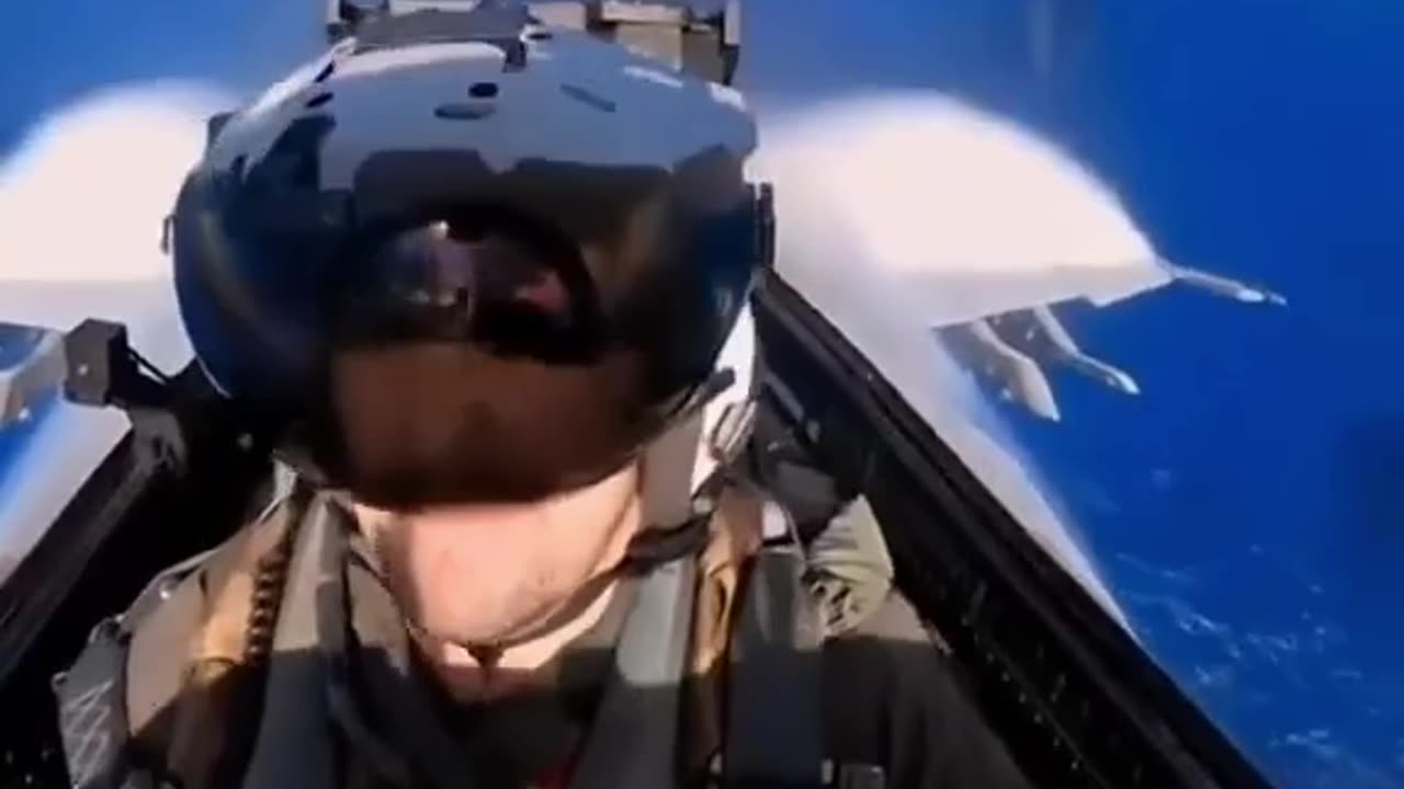 This person has no G force affect