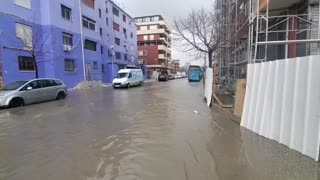 DURRES PERMBYTJE 1