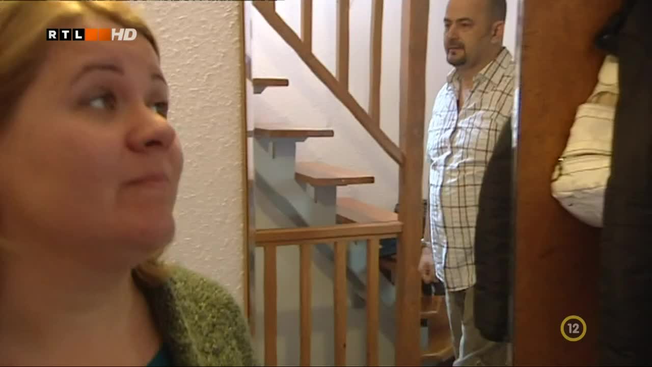 Áruld el, kinek a gyerekét nevelem!