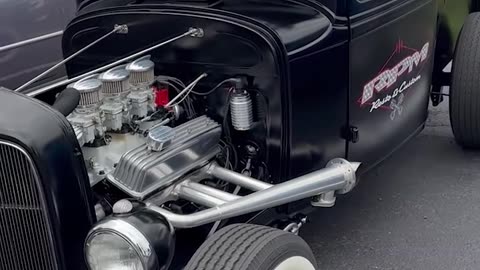 Monday Motor Madness # 105 - Truck For Haulin Azz