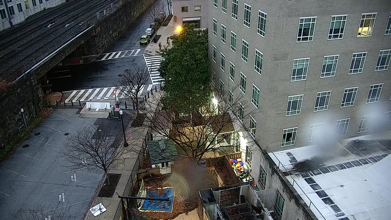 3823FHOBRFSouthRoof_2021-01-05_16h49min27s643ms.mp4