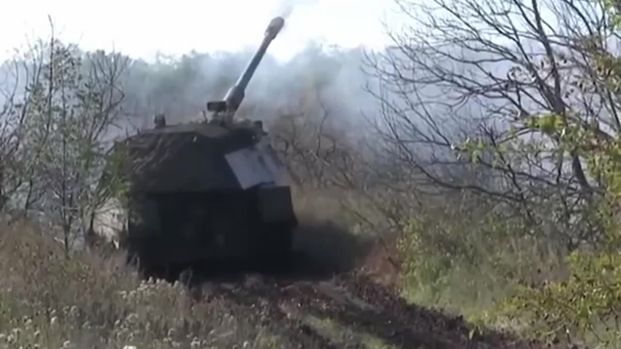 💥 Ukraine Russia War | Reportedly Ukrainian PzH 2000 Destroys Russian 2S3 Akatsiya SPH (Septem | RCF