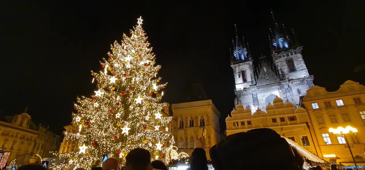 Christmas Tree lighting ceremony in Old Town Square, Prague Czech Republic 2022 🎄