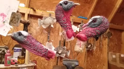 How to Paint a Turkey Head