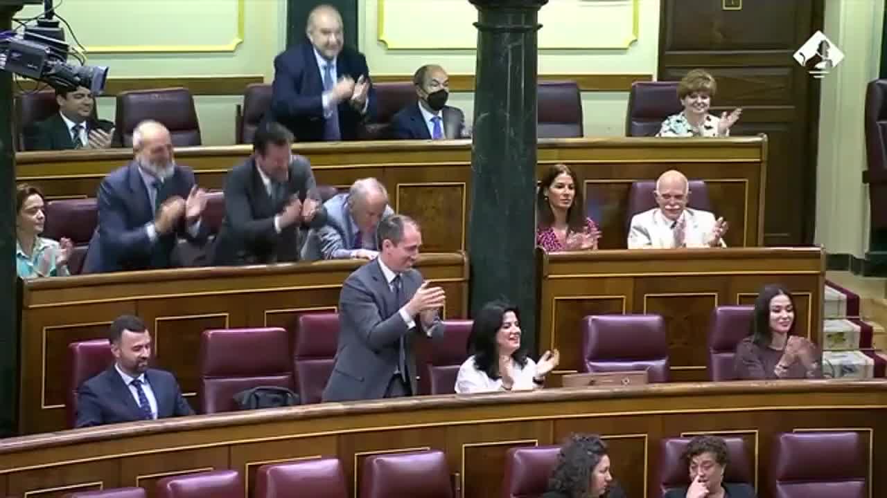 La candidata Macarena Olona: "Se huele el miedo" de un "PSOE"