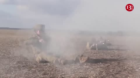 Australian fighters hold trench drills for Ukrainian troops