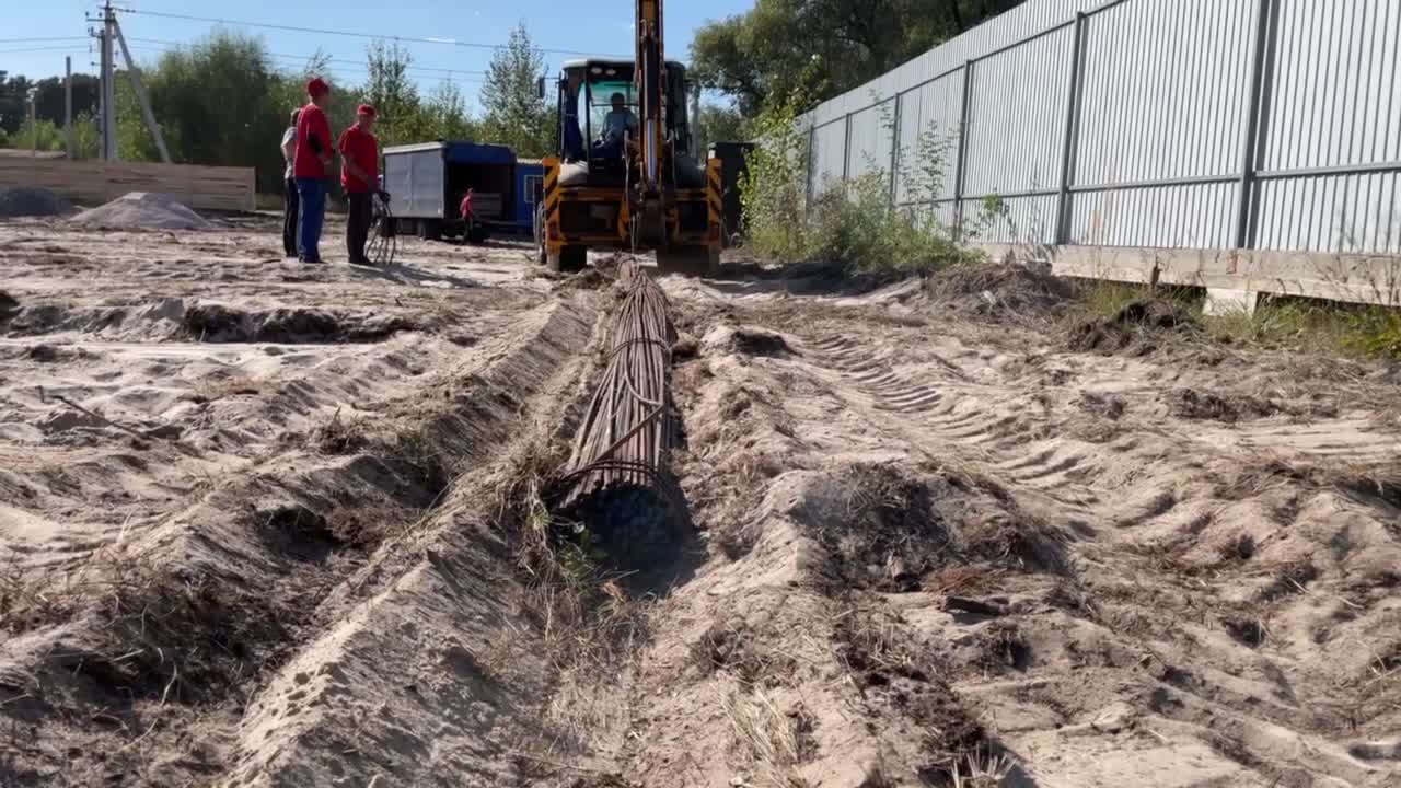 Будівництво в деталях. Завозимо арматуру!