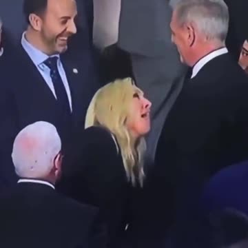 What's Going On Between Marjorie Taylor Greene & Kevin McCarthy?