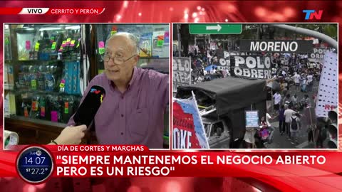 DÍA DE CORTES Y MARCHAS: La odisea de los comerciantes