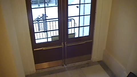 3443CHOB02CH12NRotundaExit_2021-01-06_16h20min01s207ms.mp4