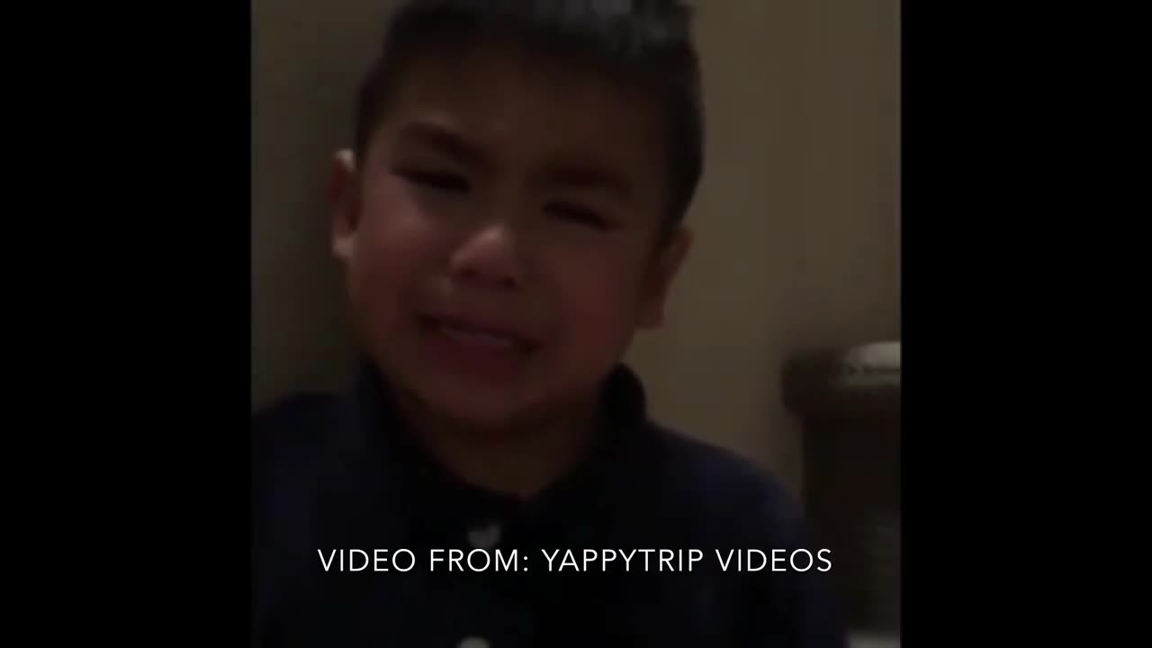 Top 10 Kids Heartbreaking reaction after hearing Toys R Us closing down