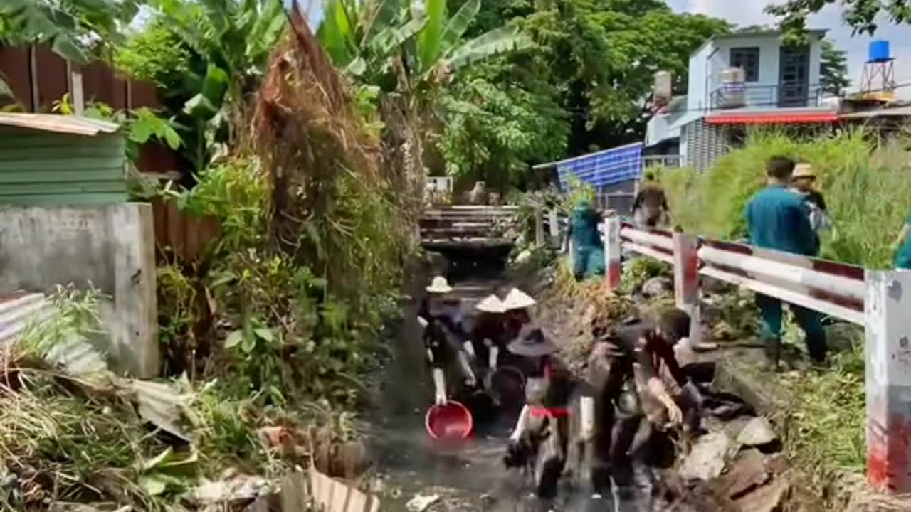 How much is it 😭to be praised for a few