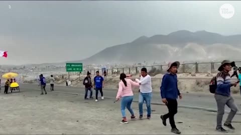 Clashes between protesters and police in Peru leave people injured, yet people persevere