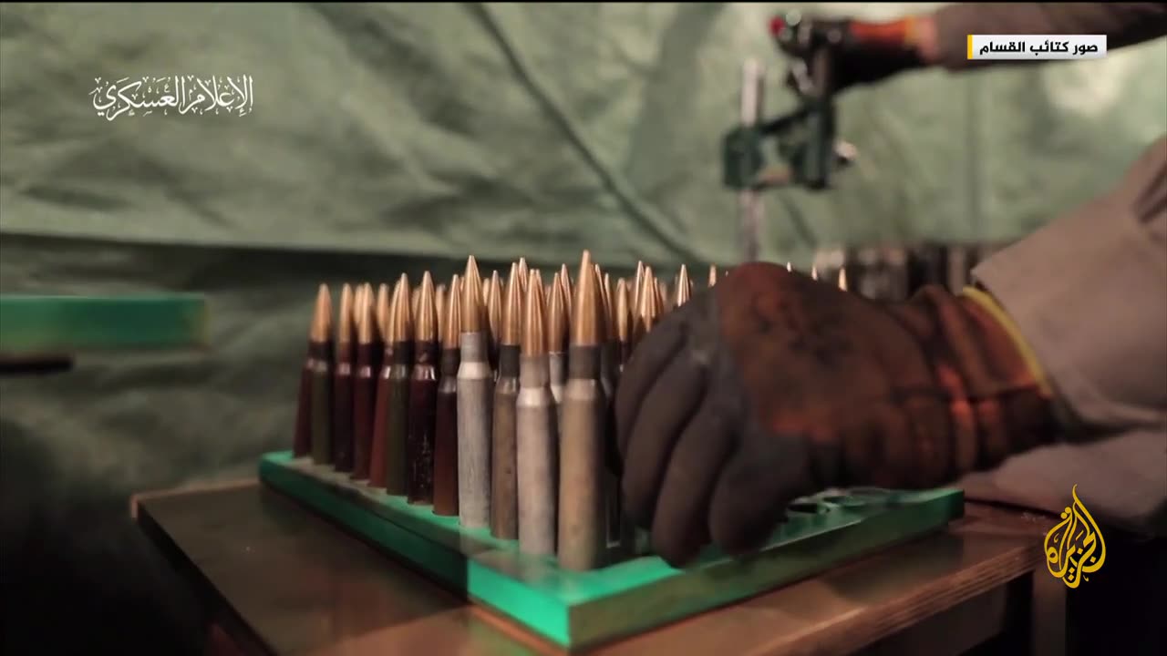 Al-Qassam publishes scenes showing an aspect of its military industrialization and training