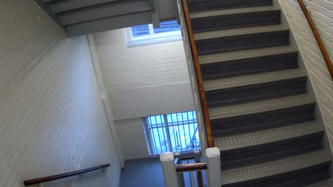 3895FHOB05Stair7_2021-01-05_07h47min32s397ms.mp4