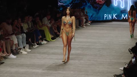 "Lucciana Beynon in Slow Motion | Miami Swim Week 2024 Runway Magic"