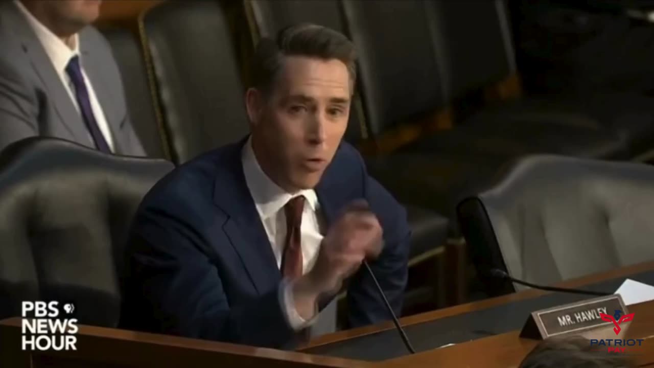 Josh Hawley Destroys FBI Director Chris Wray For Going After Christians!